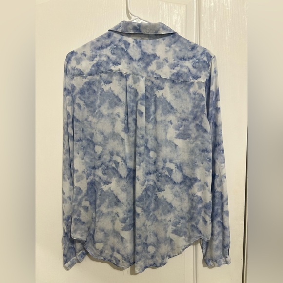 Cloth & Stone Light Blue Cloudy Button-Down Shirt size M - Picture 3 of 15